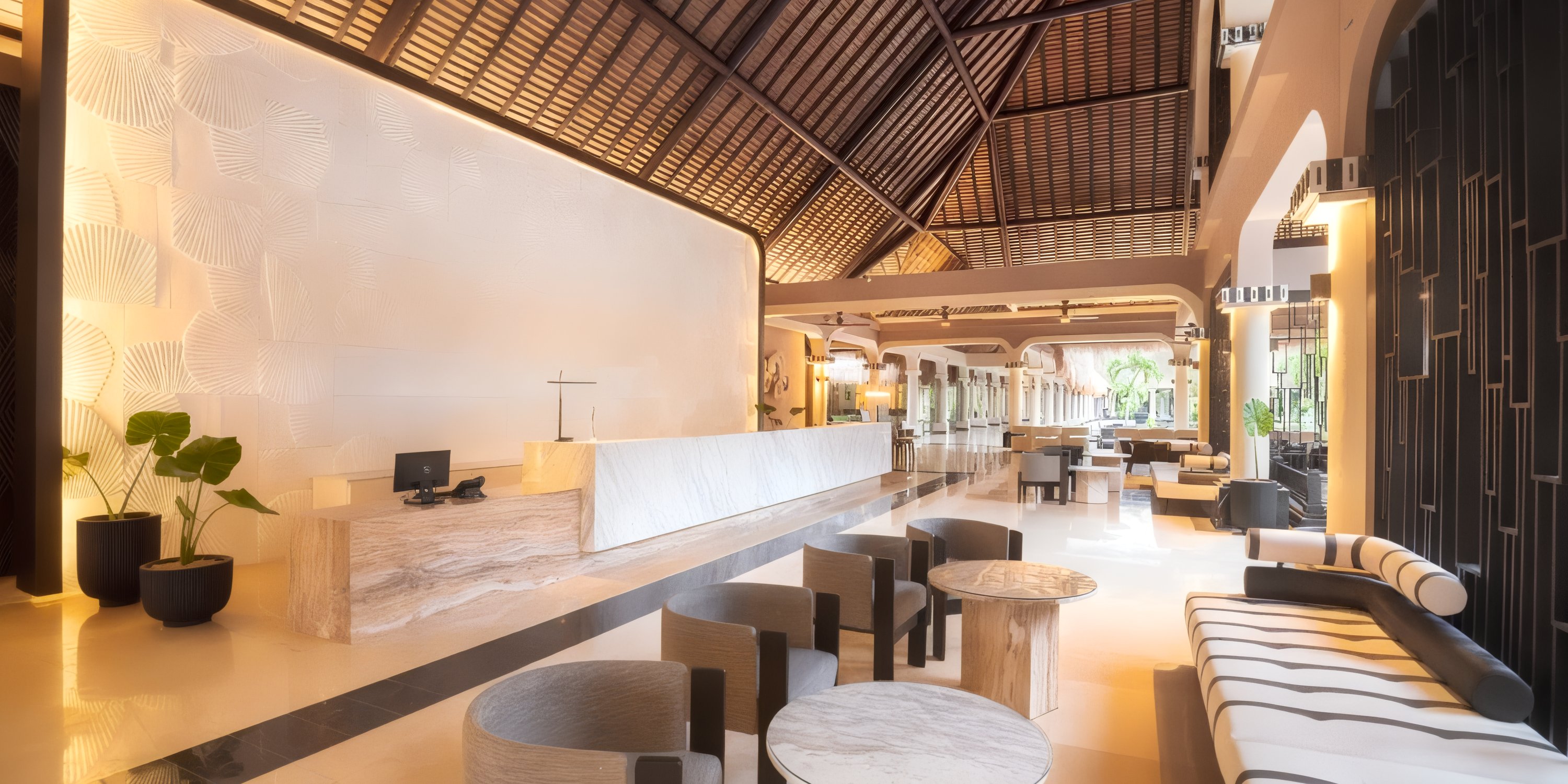 Gp Collonial Lobby